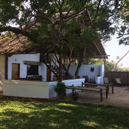 Villa Matalai Tanga Bagian luar foto