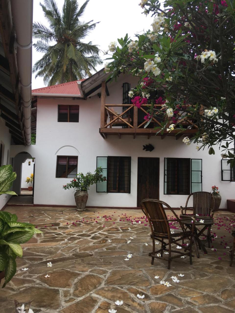 Villa Matalai Tanga Bagian luar foto